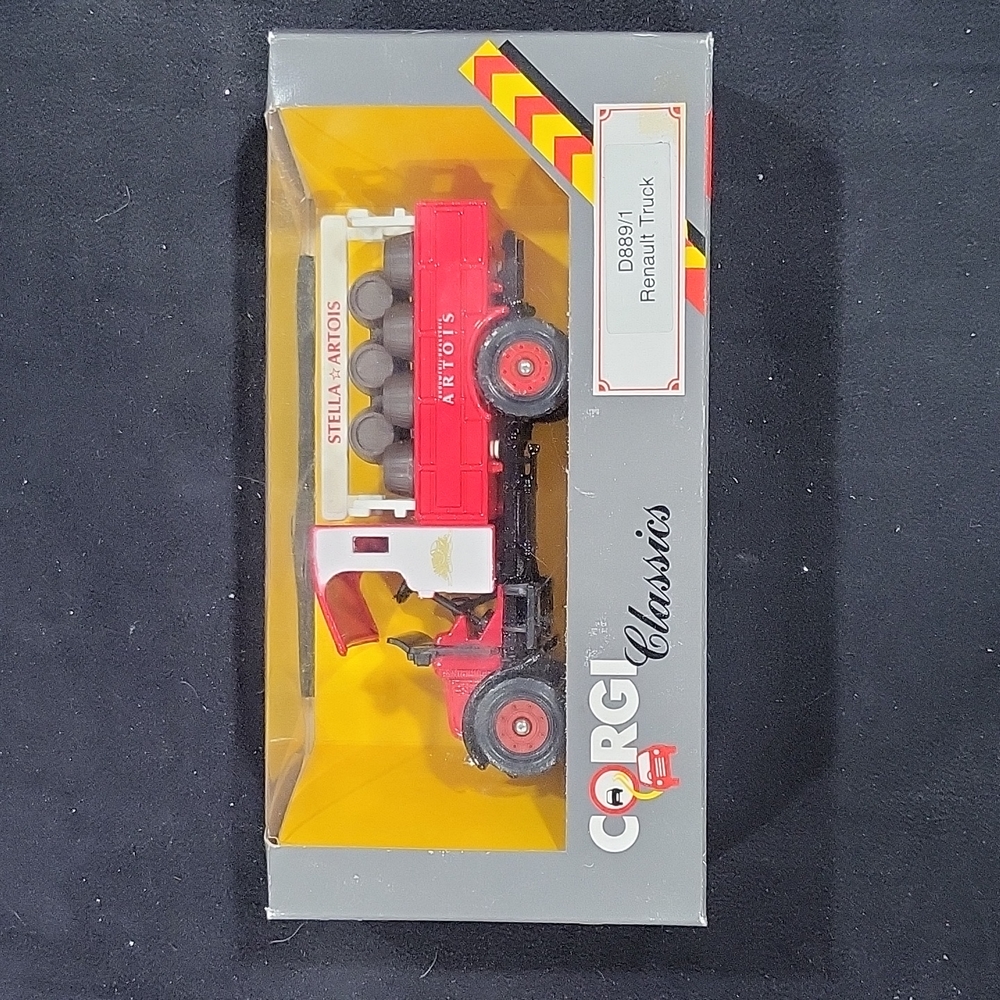 Corgi D889/1 Stella Artois Renault Delivery Truck